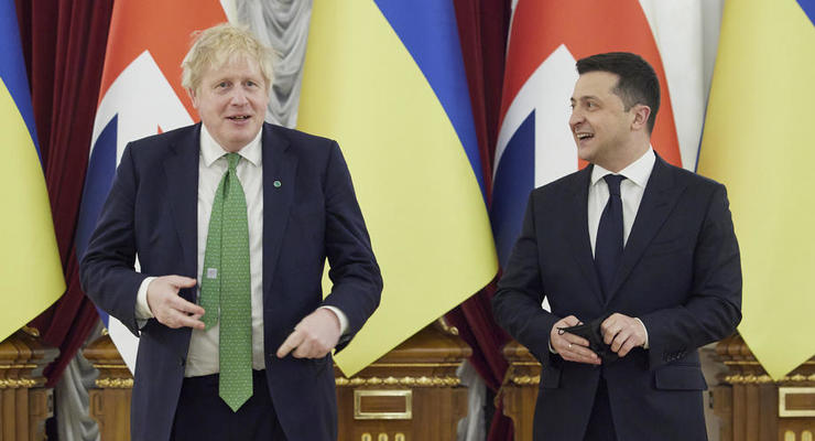 Британия выделит Украине почти 2 миллиарда фунтов