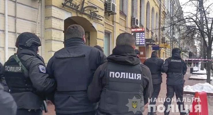 Стрельба возле СБУ в центре Киева: трем участникам сообщили подозрение