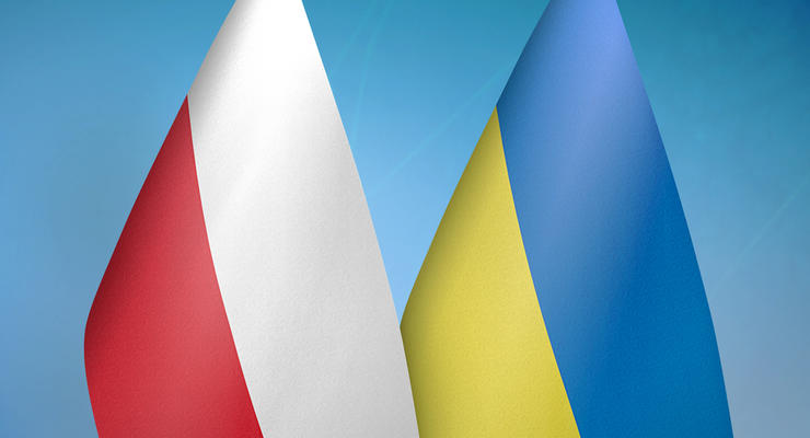 Польский сенат единогласно принял резолюцию по Украине