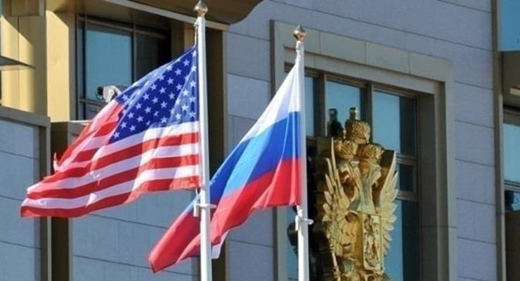 В США утвердили основную часть санкций против РФ
