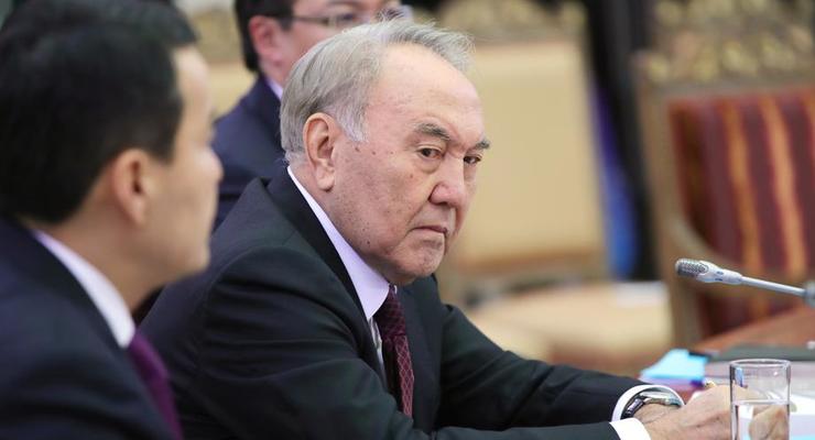 Назарбаева окончательно лишили полномочий