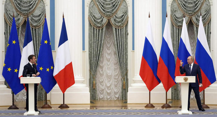 Итоги 7 февраля: Бербок в Киеве и переговоры Макрона с Путиным