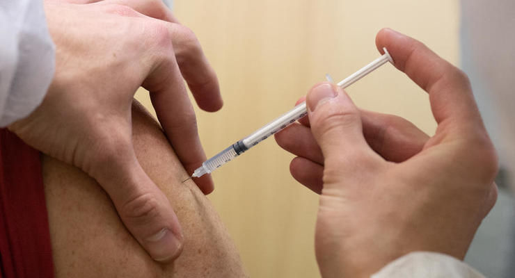 COVID-вакцинация в Украине: За сутки привили 72 тыс человек