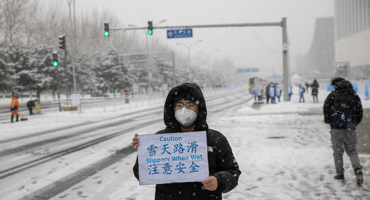 Олимпийский Пекин накрыл сильнейший снегопад
