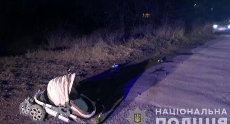 В Одесской области пьяный водитель сбил девушку с ребенком