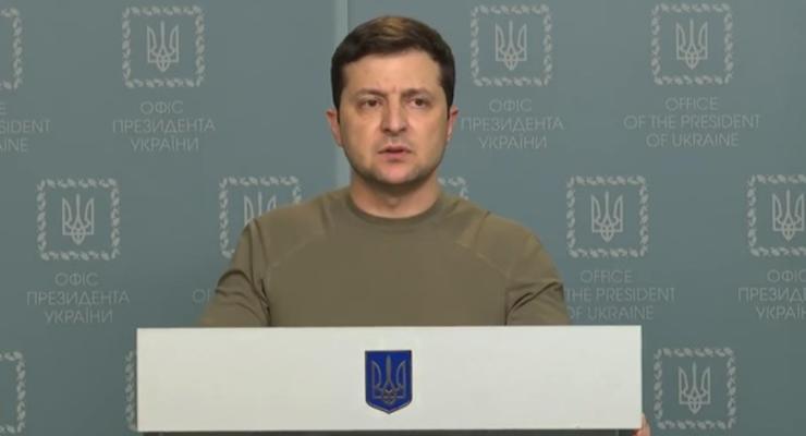 Зеленский обратился к украинцам и россиянам