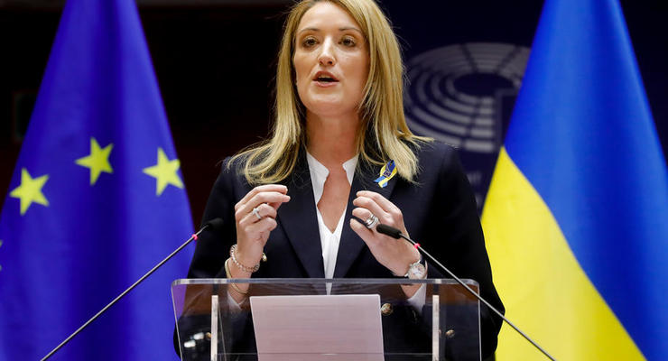 Европарламент рекомендует Украине предоставить статус кандидата в Евросоюз