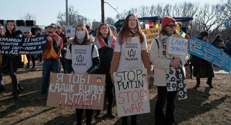 Активисты заблокировали движение фур из Польши в Беларусь