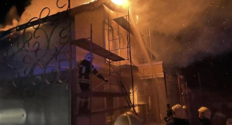 В Херсоне оккупанты сожгли дом секретаря горсовета