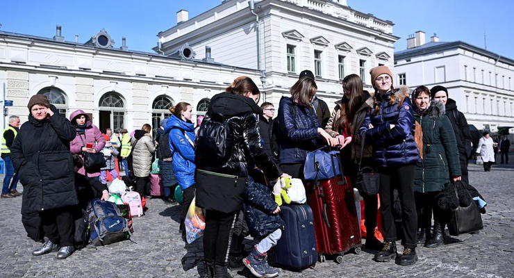 Германия попросила Польшу снизить приток украинских беженцев