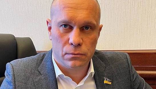 Киву лишили мандата народного депутата