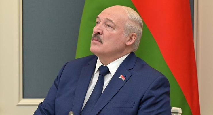 Лукашенко заявил о запуске ракет по Беларуси и пригрозил "ответом"