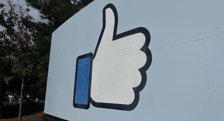 Суд Москвы официально запретил Facebook и Instagram на территории РФ