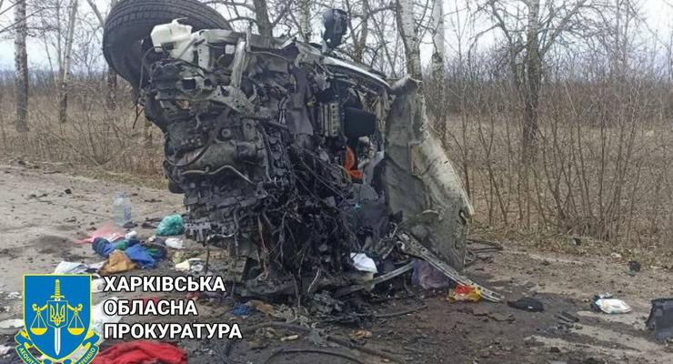 Под Харьковом две машины наехали на мины, есть погибшие