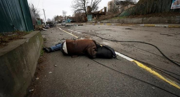 Рыть братскую могилу в Буче оккупанты начали 10 марта - Reuters