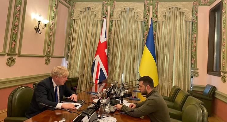 В Киеве стартовали переговоры Зеленского с премьером Британии