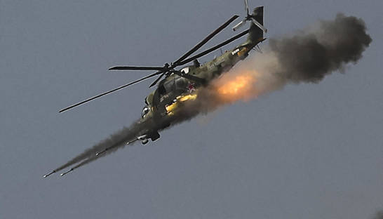 Под Харьковом россияне обстреляли село с вертолетов