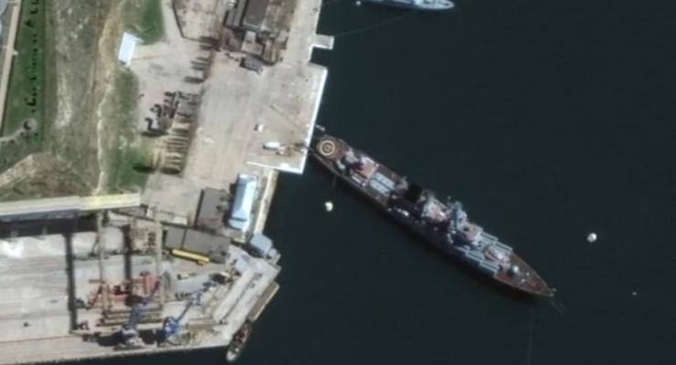 Корабли РФ после удара по крейсеру Москва отодвинулись от берегов Украины