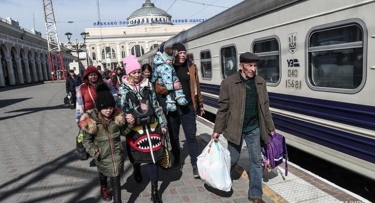 Более 1,4 млн украинцев зарегистрировались как переселенцы