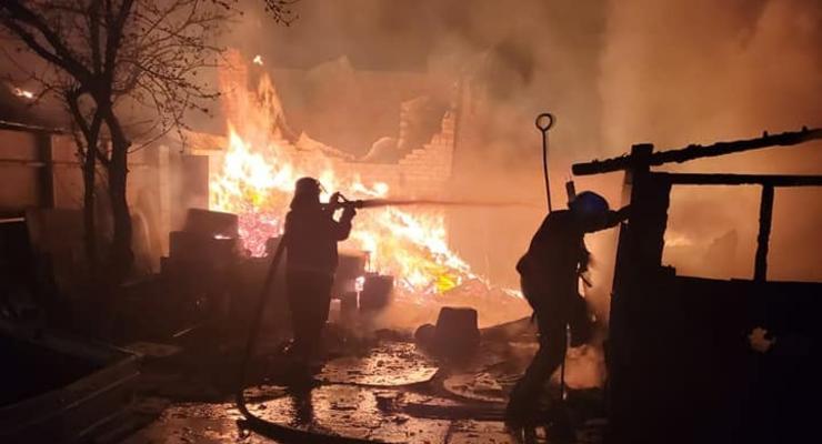 Спасатели потушили пожар на Кременчугском НПЗ