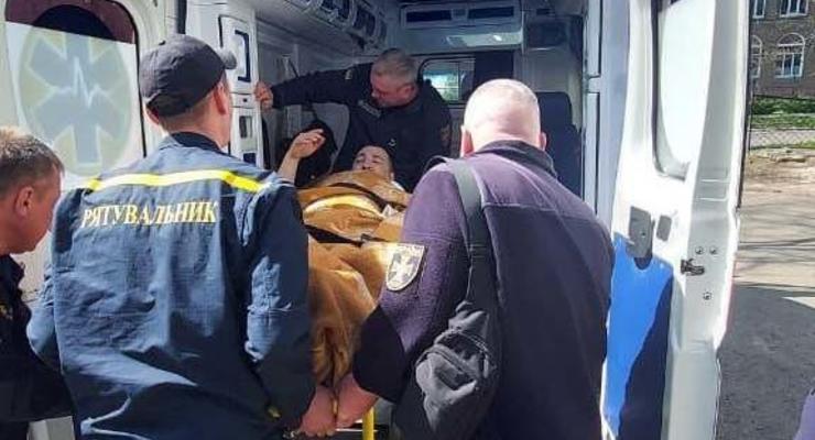 На Донбассе оккупанты обстреляли спасателей