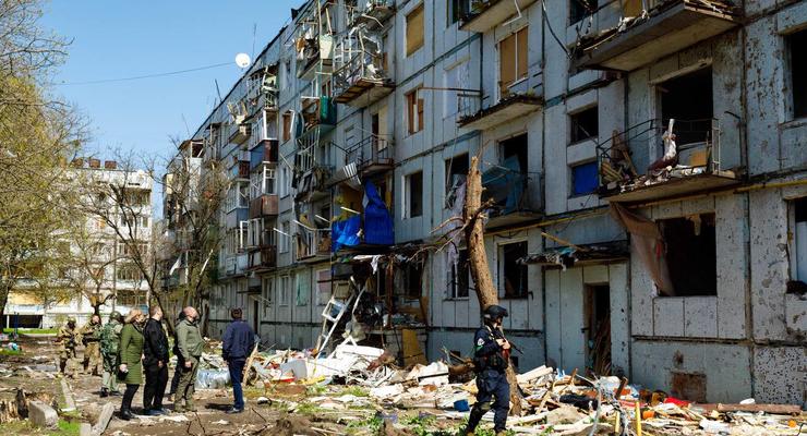 Оккупанты обстреляли мирные районы Харькова: погибли люди
