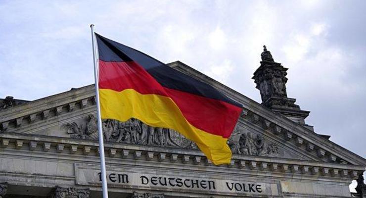 Бундестаг Германии проголосовал за предоставление Украине тяжелого вооружения