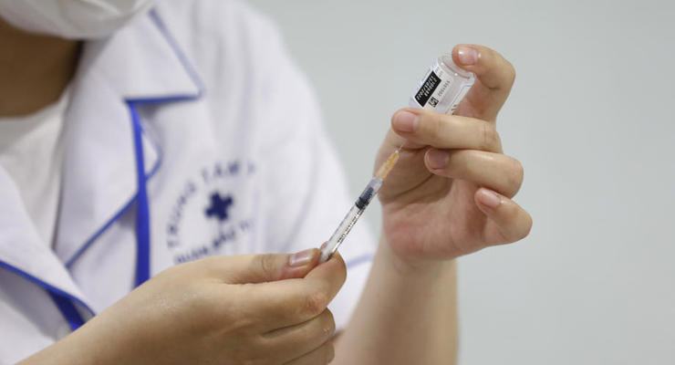 Киевлян призывают вакцинироваться от столбняка и дифтерии