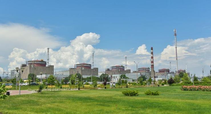 Трое работников Запорожской АЭС уволили за участие в российской акции на 9 мая