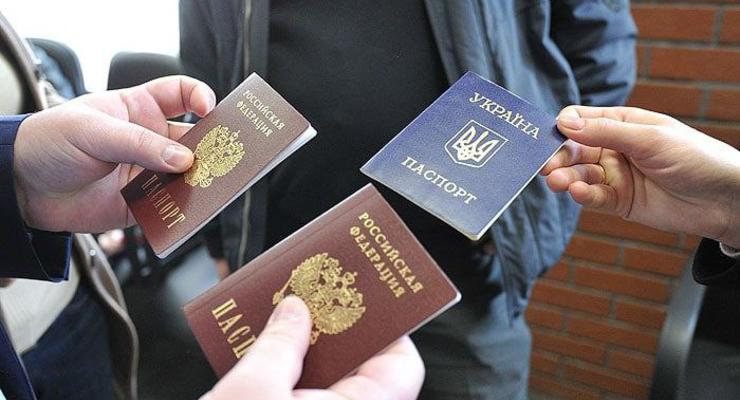 Депортированным украинцам не разрешают оставаться в Крыму