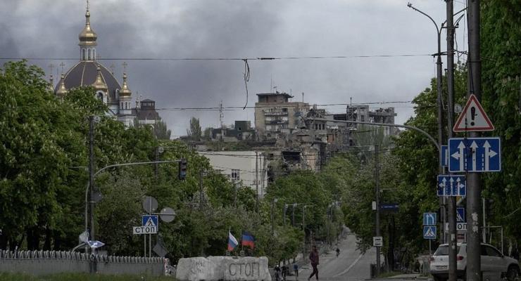 РФ готує в Маріуполі масштабне підроблення про "знищення міста ЗСУ"