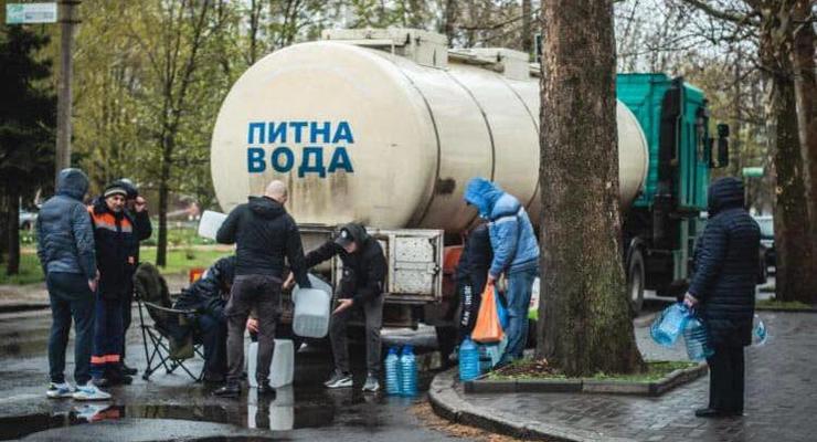 Мэр Николаева заявил, что воды не будет еще "точно" 2 месяца
