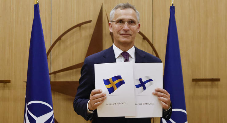 В РФ отреагировали на подачу заявки в НАТО от Финляндии: Решение за военными