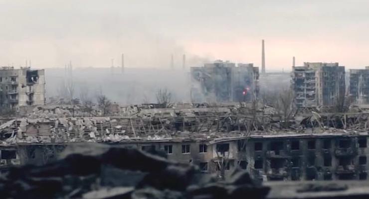 Пресс-тур пропаганды: Оккупанты придумывают "доказательства" разрушений Мариуполя ВСУ