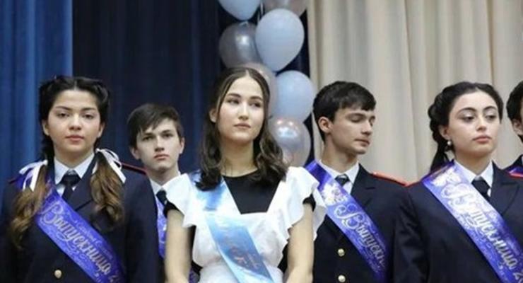 В Дагестане на школьной линейке выкрикнули "Путин – черт"