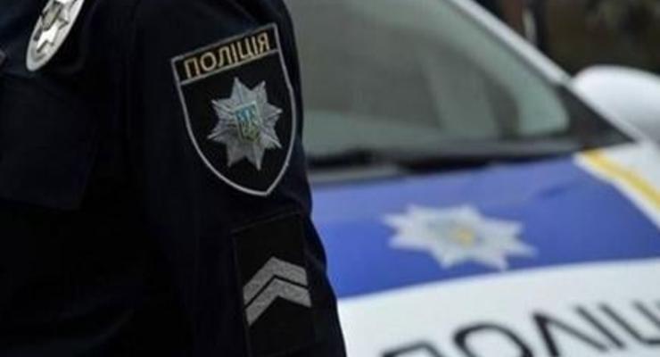 В Тернополе вызвали полицию, когда кончились марки с русским кораблем