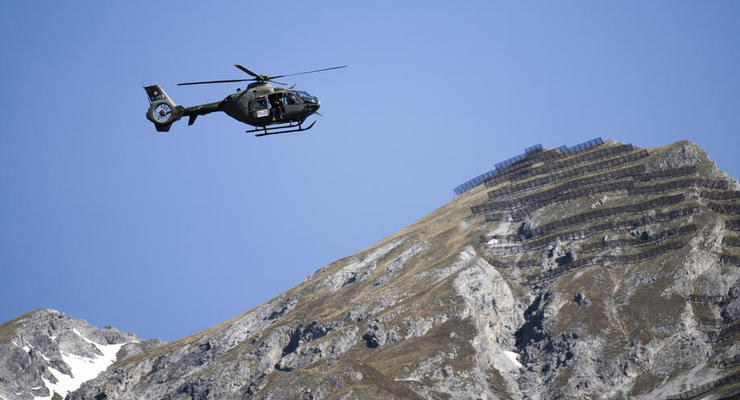 Буданов раскрыл детали вертолетных миссий по снабжению защитников "Азовстали"