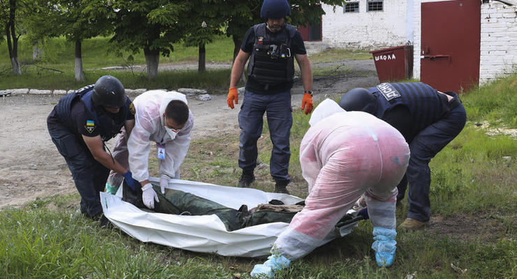 В Киевской области обнаружили 14 тел российских захватчиков - видео