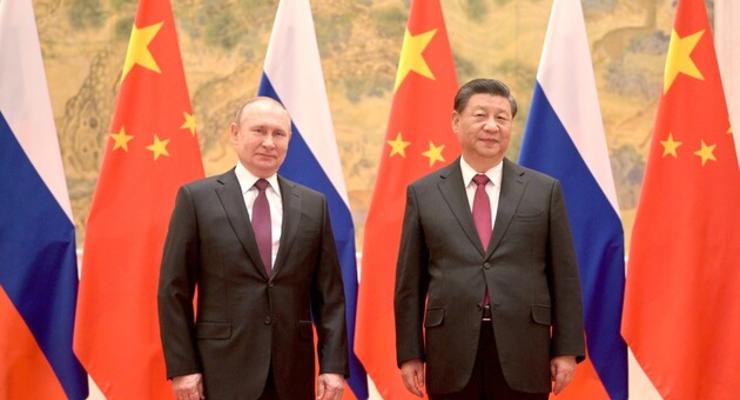Китай дождется, что РФ упадет ему на стол - украинский генерал