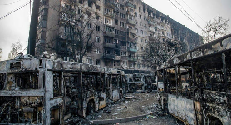 Из Мариуполя вывезли в Донецк семь уцелевших троллейбусов