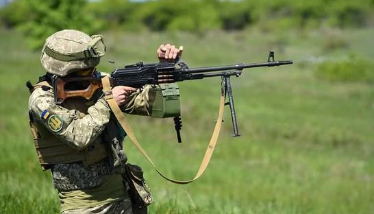 Россияне грабят "Эпицентр" в Херсоне, готовятся к приходу ВСУ, – Ким