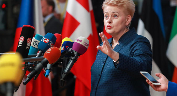 Экс-президент Литвы: Звонки Путину – это звонки террористу