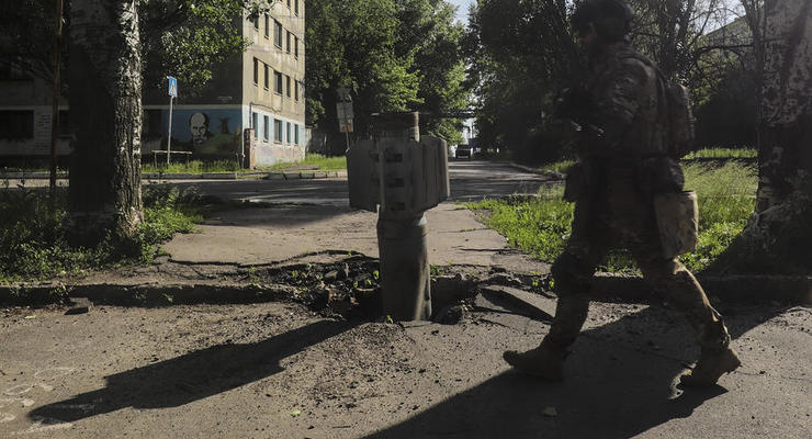 В Северодонецке ВСУ укрепились на позициях и держат город – ВГА