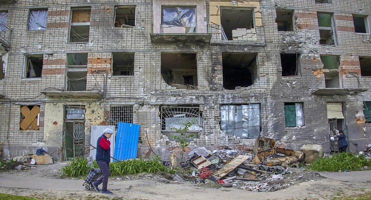 Оккупанты нанесли удар по спальному району Харькова: есть жертвы