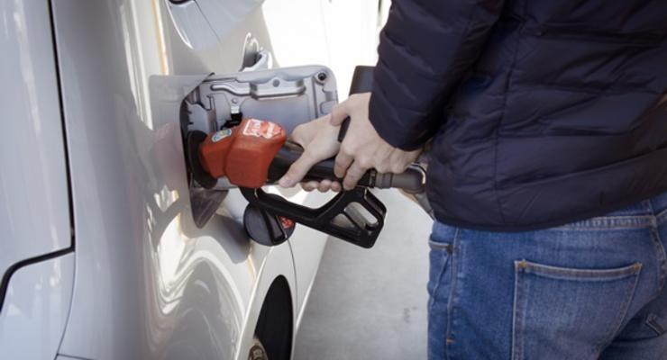 США могут ввести субсидии на покупку топлива для малоимущих