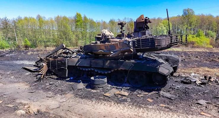 300 человек и 19 танков: названы потери оккупантов за сутки