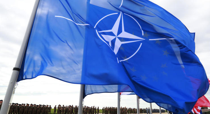 В НАТО заговорили о членстве Украины после победы над РФ: "Двери открыты"