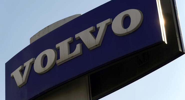 Volvo звільнить своїх працівників у Росії