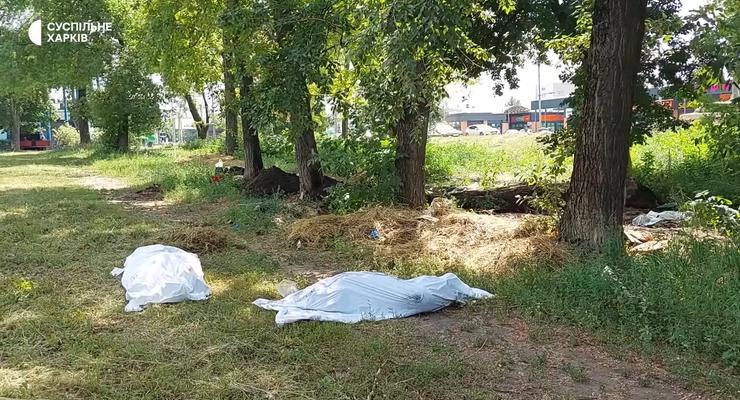 В Харькове рядом со станцией метро нашли останки солдат РФ