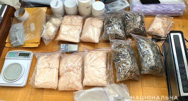 Полиция ликвидировала крупную наркогруппировку